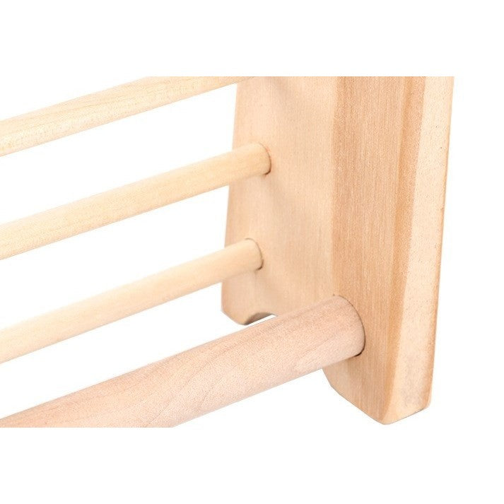 Detaliu mărgele multicolor din lemn vopsit ecologic pe șirurile numărătorii educative 24.5 x 20.5 cm