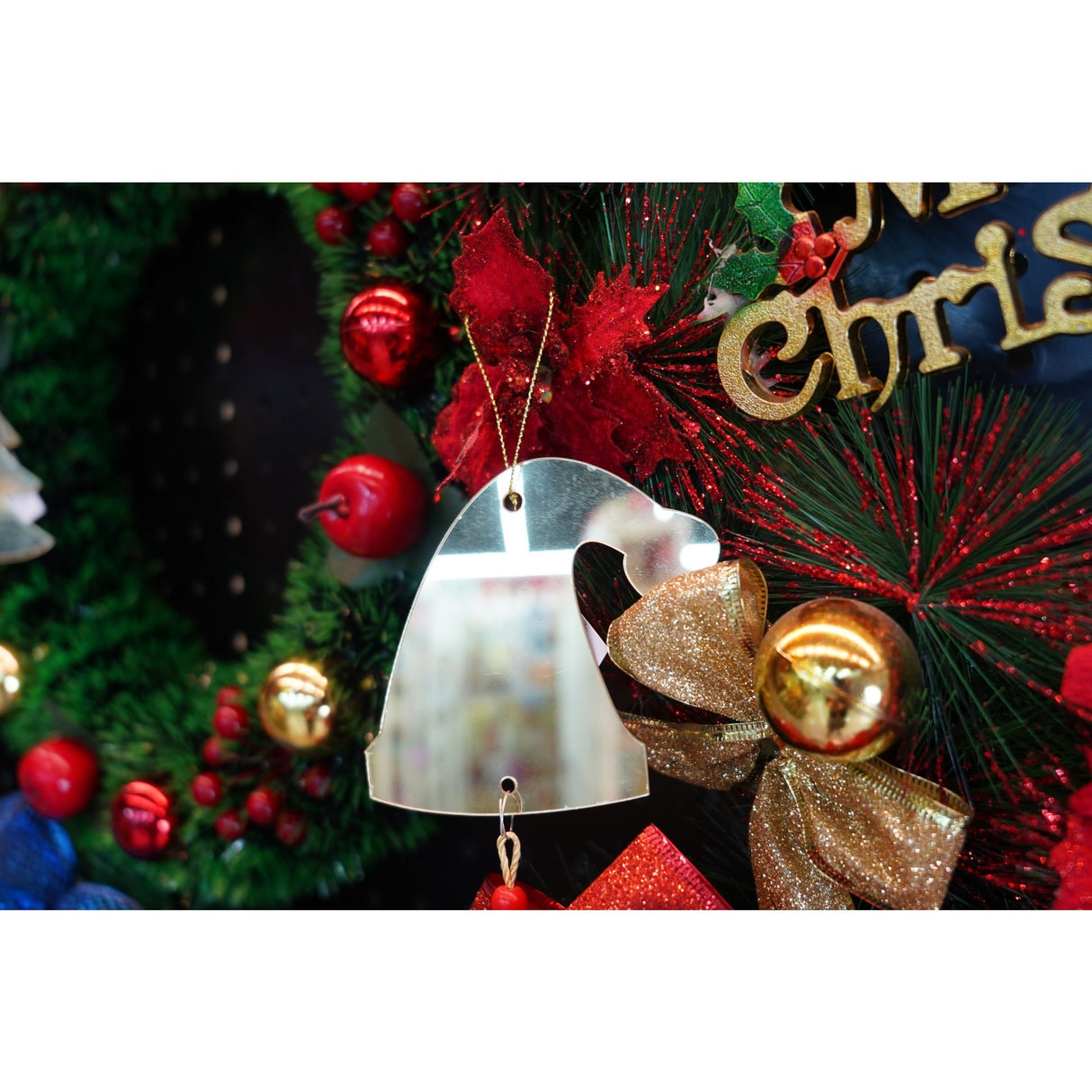 Ornament brad, Vivimall, Caciulita, Auriu, Lucios, 8*25CM, Acril, Interior/ Exterior - vivimall.ro