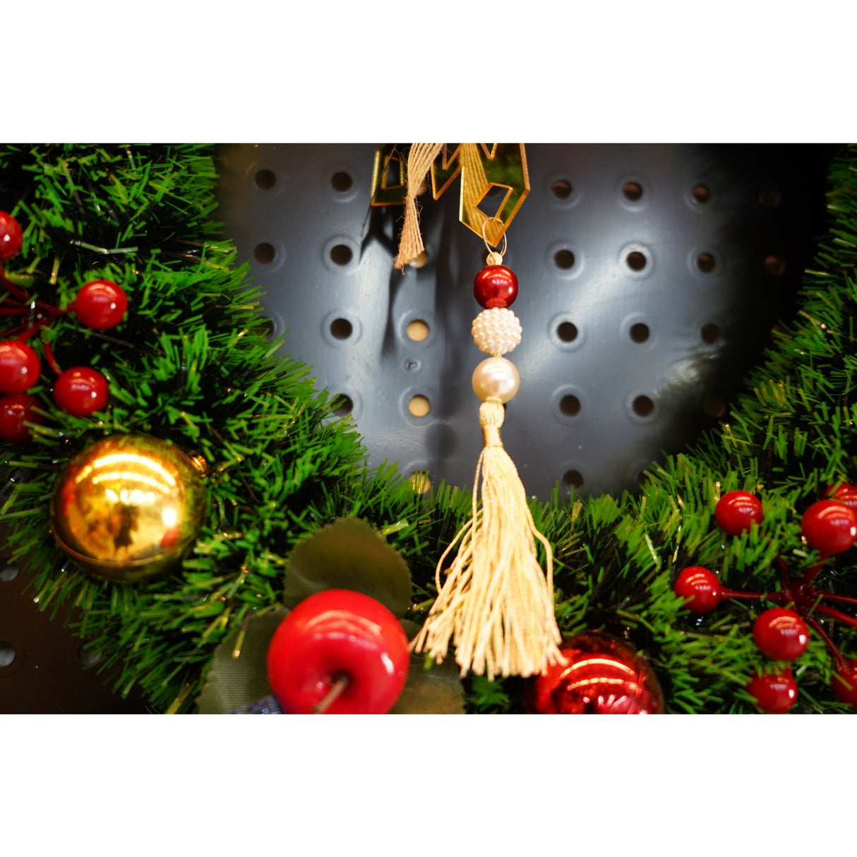 Ornament brad, Vivimall, Fulg de nea, Auriu, Lucios, 16*30CM, Acril, Interior/ Exterior - vivimall.ro