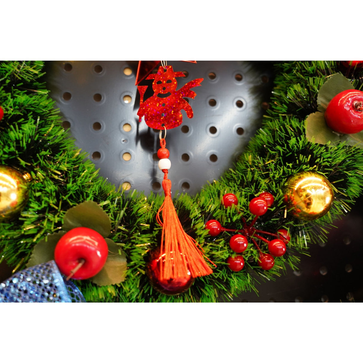 Ornament brad, Flippy, Stea, Om de zapada, Rosu, Lucios, 10*28CM, Acril, Interior/ Exterior - vivimall.ro