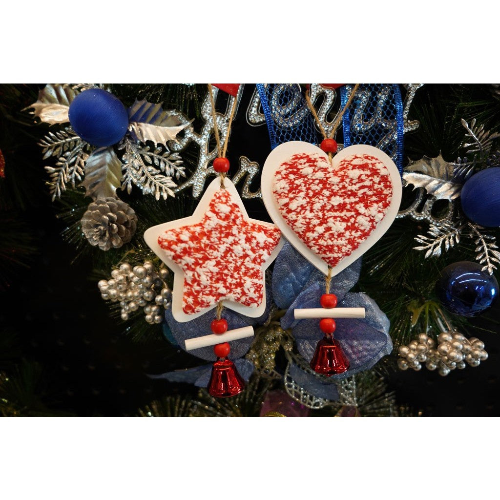 Ornament de brad inima din tweed, Vivimall, alb/rosu, lemn, 18 cm - vivimall.ro