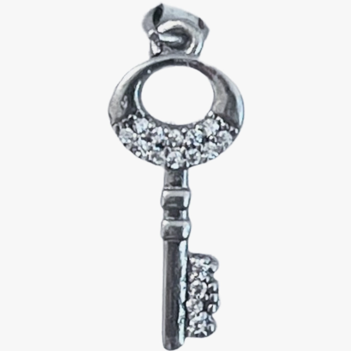 Pandantiv, Jolie Silver, Argint 925, Model Cheie Rodiata cu Pietre, 25 x 8 mm, 1.2 g - vivimall.ro