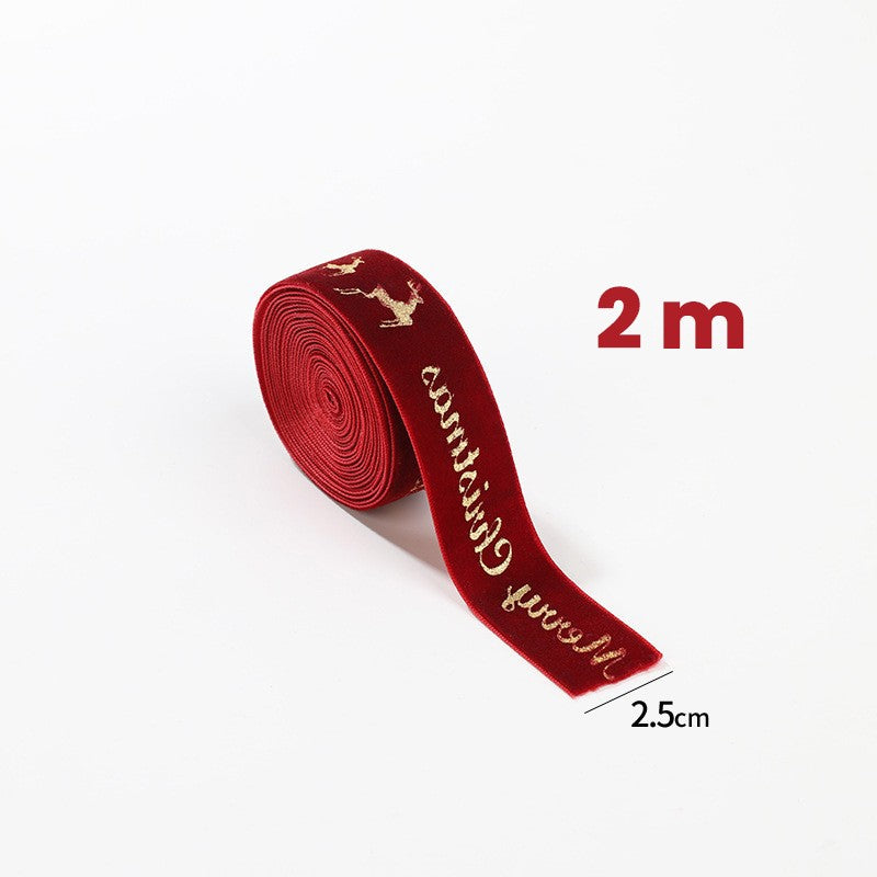 Panglica Decorativa de Craciun, Flippy, Panglica din Panza cu aspec de Catifea, Funda Ornament, Model Merry Christmas si Cerbi Aurii, Decor pentru Brad de Craciun, 200 x 2.5 cm, Rosu - vivimall.ro