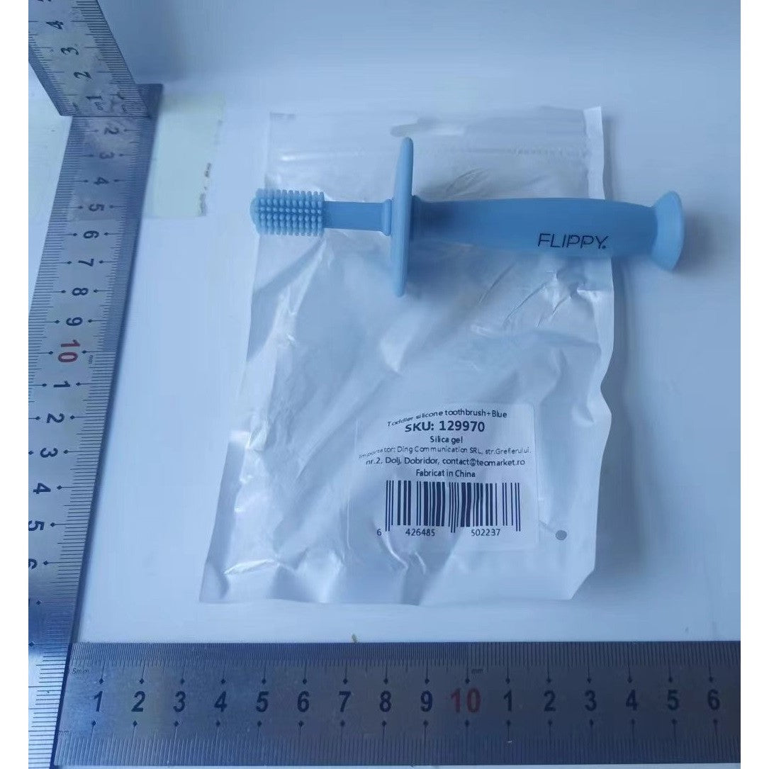 Periuță dentară silicon bebeluși cu ventuză la bază, dimensiuni 12.5 x 15 cm, culoare albastru
