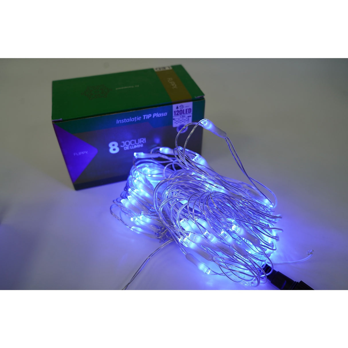 Secțiune plasă LED Flippy 120 LED-uri albastre, 8 jocuri de lumini, detaliu conector și ambalaj