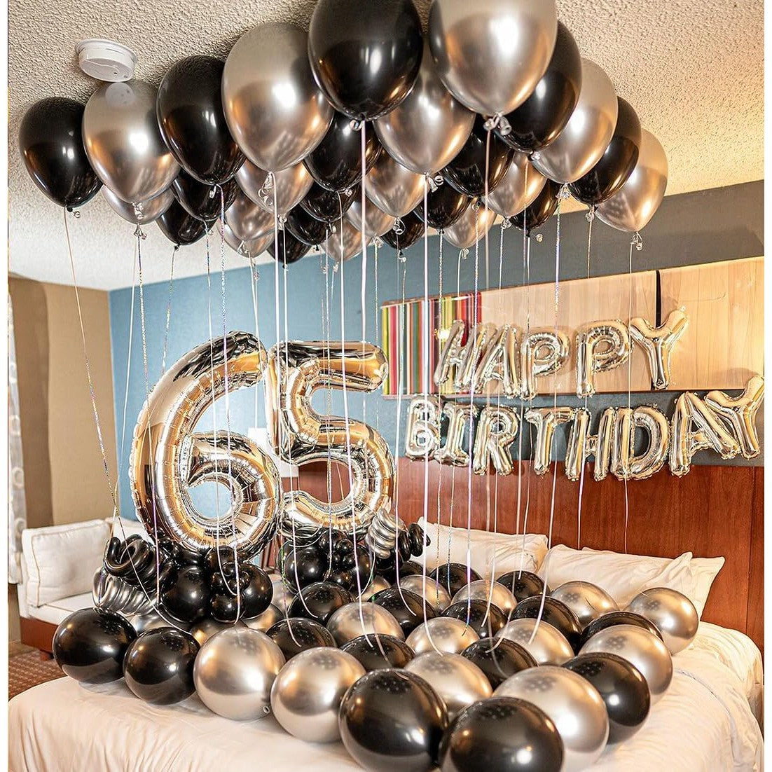 Set 10 Baloane din Latex Chrome, Vivimall, Model Party, 23 cm, Negru Argintiu, 2.2 g - vivimall.ro