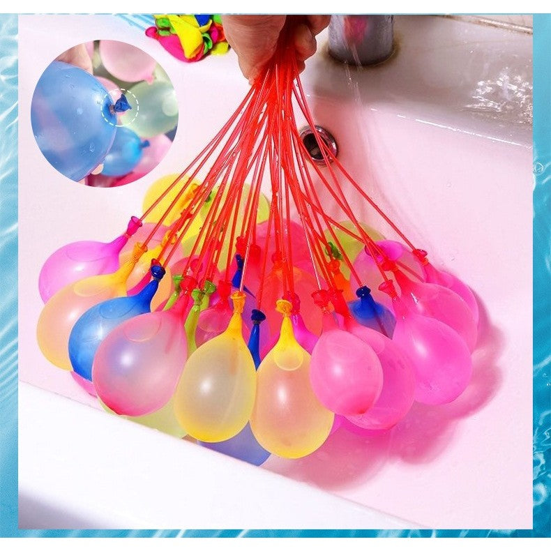 Detaliu latex rezistent balon Aqua Party umflat, diametru aproximativ 10 cm, culori vibrante