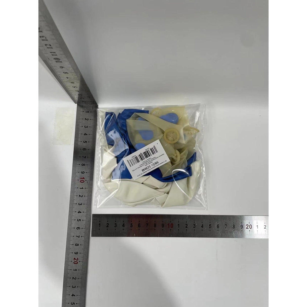 Set 15 baloane pentru petrecere, Flippy, albastru/ alb, 30 cm - vivimall.ro