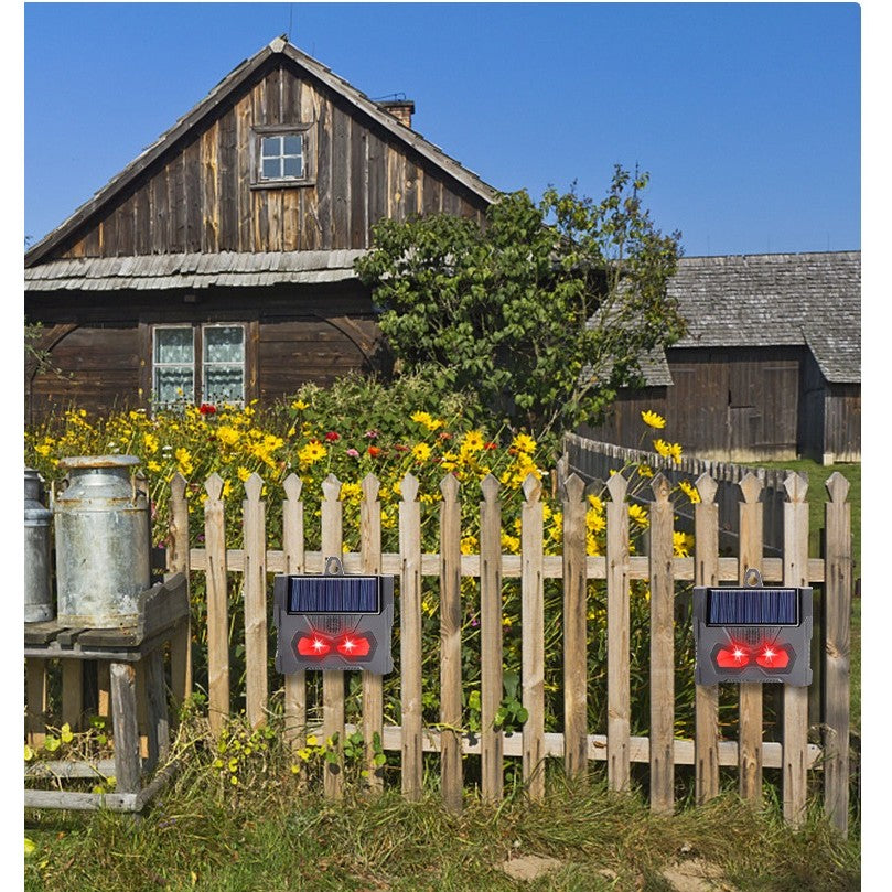 Set 2 Aparate Solare LED cu Ultrasunete, Vivimall, Repelent pentru Animale Mari si Mici, Lumina Rosie si Alba, Anti Rozatoare, Anti Insecte, Frecventa 9-36KHZ, 10.2 x 10.6 x 2.8 cm, Negru - vivimall.ro