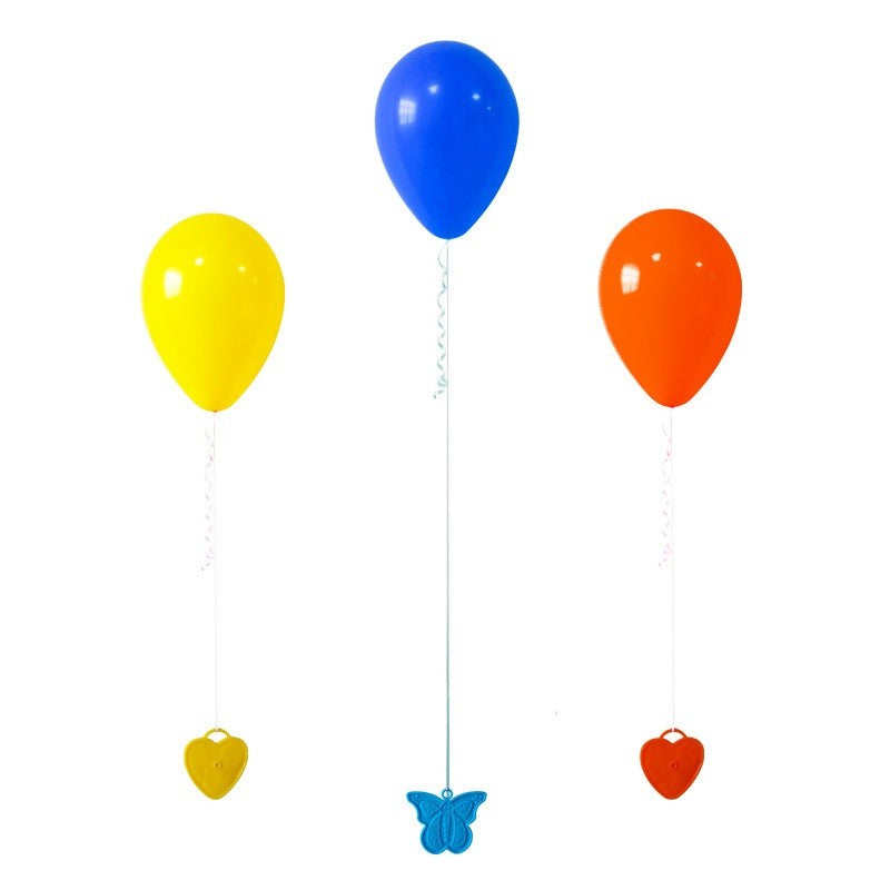 Set 4 Greutati pentru Baloanele cu Heliu, Vivimall, 32 grame, 8 grame Fiecare, Plastic, Forma Inima, Multicolor - vivimall.ro