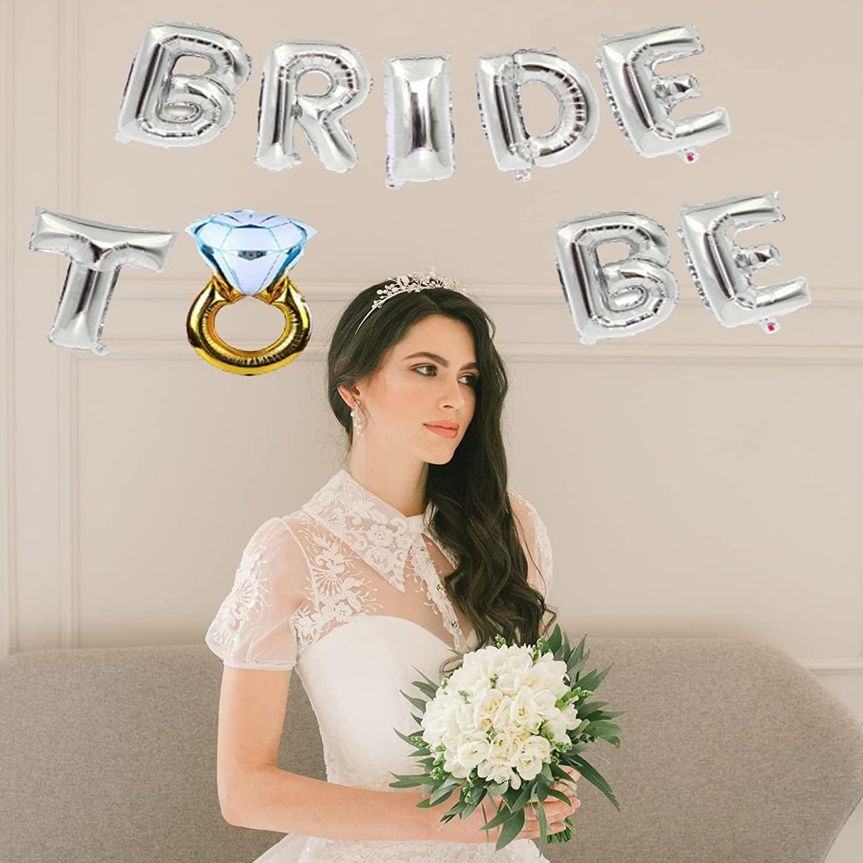 Set Baloane din Folie Metalizata, Vivimall, Model Bride to Be cu Inel de Logodna, Litere de 40 cm, Baloane Party, Ambalaj Individual, Pai Inclus, Umflare cu Aer sau Heliu, Argintiu - vivimall.ro