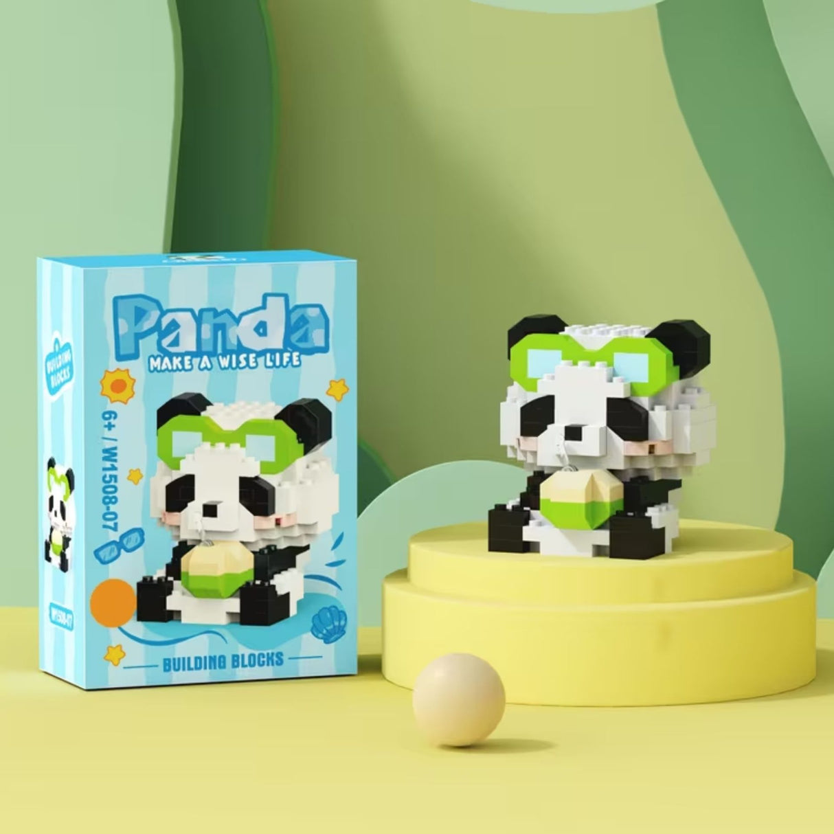 Copil asamblând setul de construcție Flippy Panda 3D, joc educativ STEM, vedere din unghi superior
