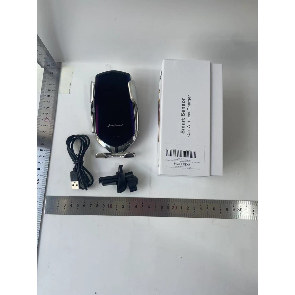 Suport auto cu incarcare wireless (inductie) cu senzor Infrarosu, Fast Charge 10W R1 Argintiu - vivimall.ro