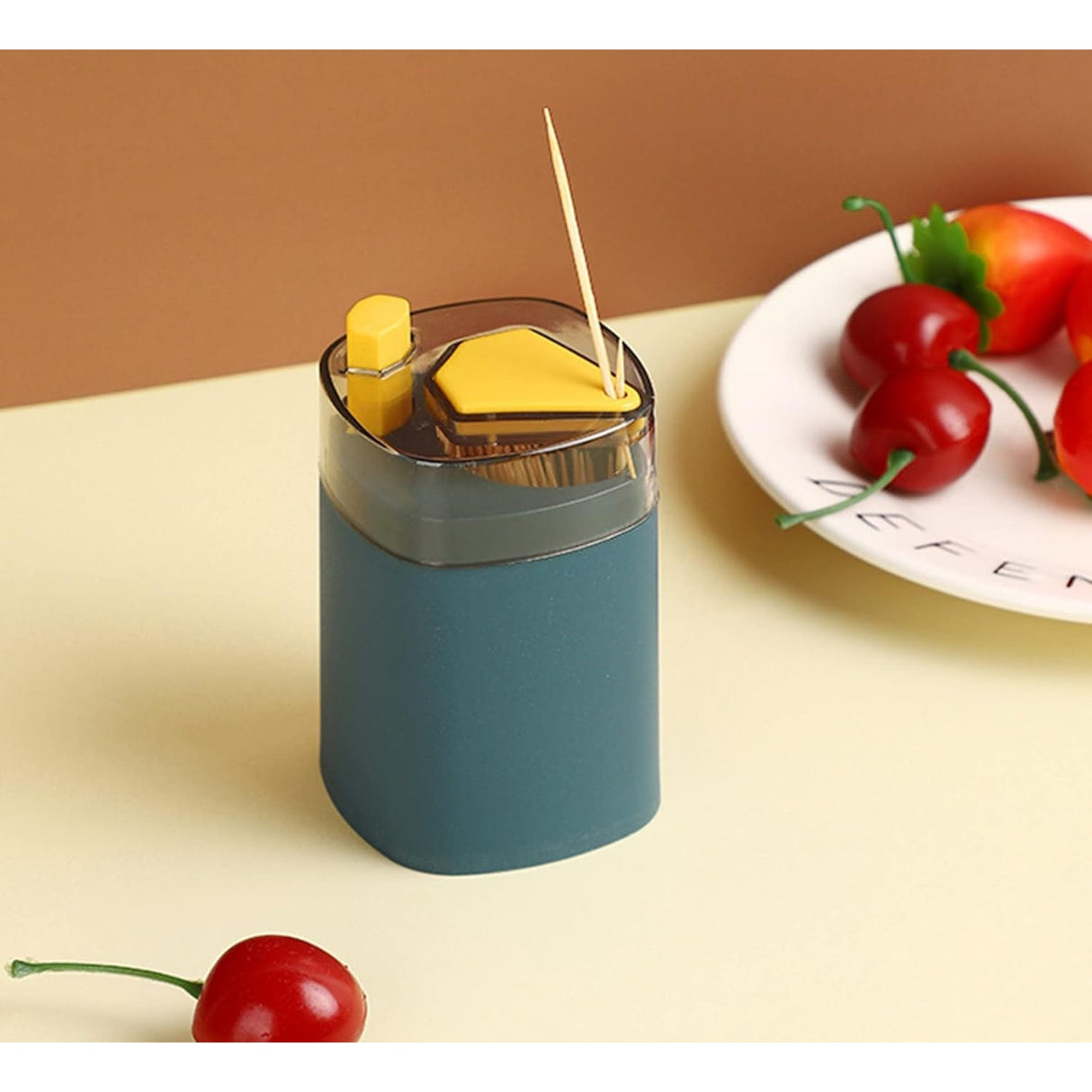 Suport Scobitori, Vivimall, Automat, cu Buton si Capac, din PP, 9.5x6 cm, Albastru - vivimall.ro