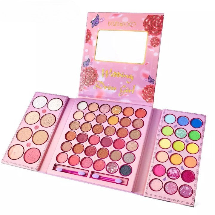 Комплект грим, палитра сенки за очи Kevin&Coco с 62 пигментирани и перлени цвята