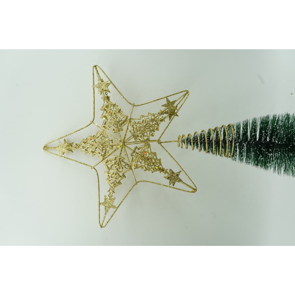 Varf decorativ de brad, Auriu, in forma de Stea, design de braduti, din Plastic/Metal, 24 cm x 27 cm, Interior/Exterior, Vivimall - vivimall.ro