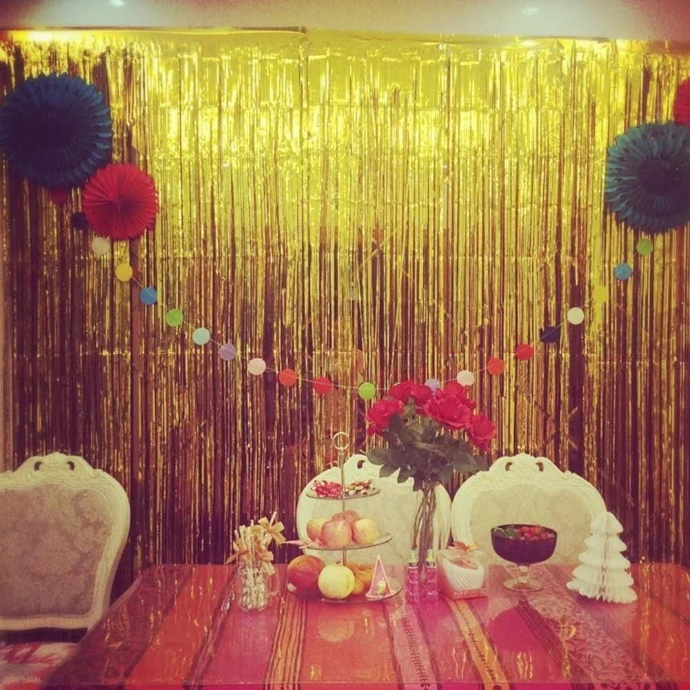 Perdea Franjurata, Vivimall, Model Decor Petrecere, pentru Fundal de Poze, Amenajare Colorata a Petrecerii, Dimensiune 100x200 cm, Gold - vivimall.ro