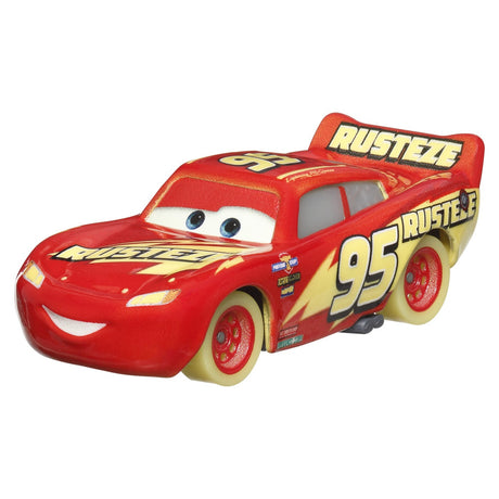 CARS GLOW RACERS MASINUTA METALICA FULGER MCQUEEN SCARA 1 LA 55