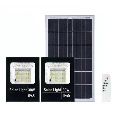 Set 2 proiectoare LED SMD 30W cu incarcare solara Vivimall, panou solar, cu telecomanda, suport prindere, material ABS, 1.2AH, 200LED-uri, 13x13.5 cm, negru - vivimall.ro