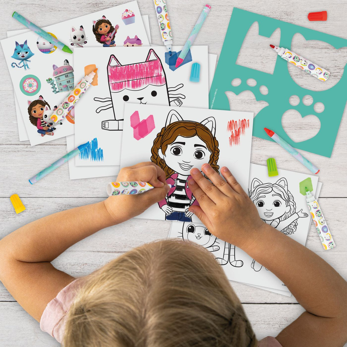 SET PENTRU DESEN IN RUCSAC GABBYS DOLLHOUSE