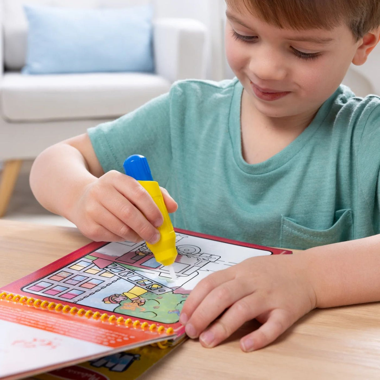 MELISSA AND DOUG WATER WOW CARTE DE COLORAT VEHICULE REUTILIZABILA CU APA