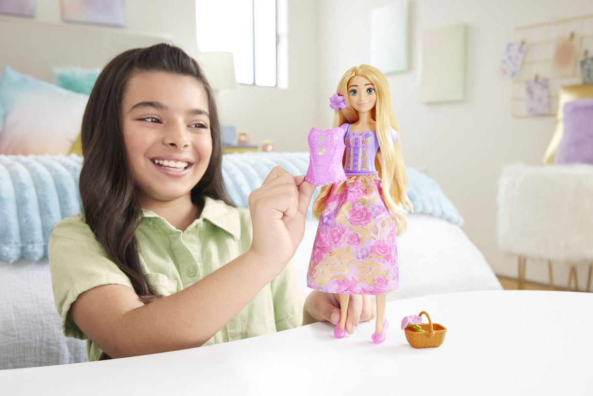 DISNEY PRINCESS SPIN AND REVEAL PAPUSA RAPUNZEL