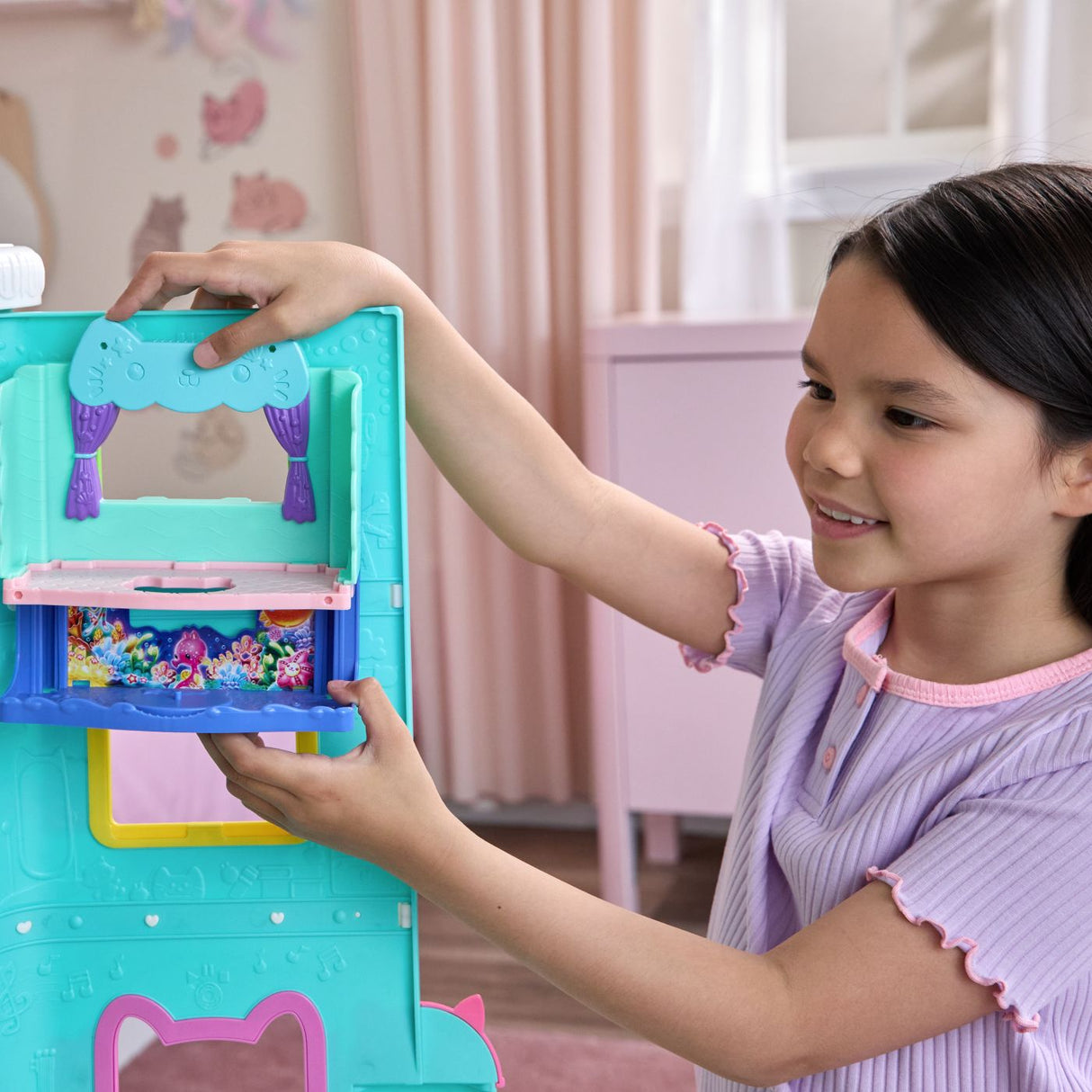 GABBYS DOLLHOUSE FILMUL SET BAIA SPA A PISICII MERCAT CU FIGURINA SI ACCESORII