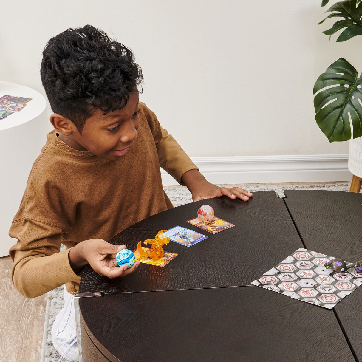 BAKUGAN PACHET LEGENDAR FANGZOR NEGRU