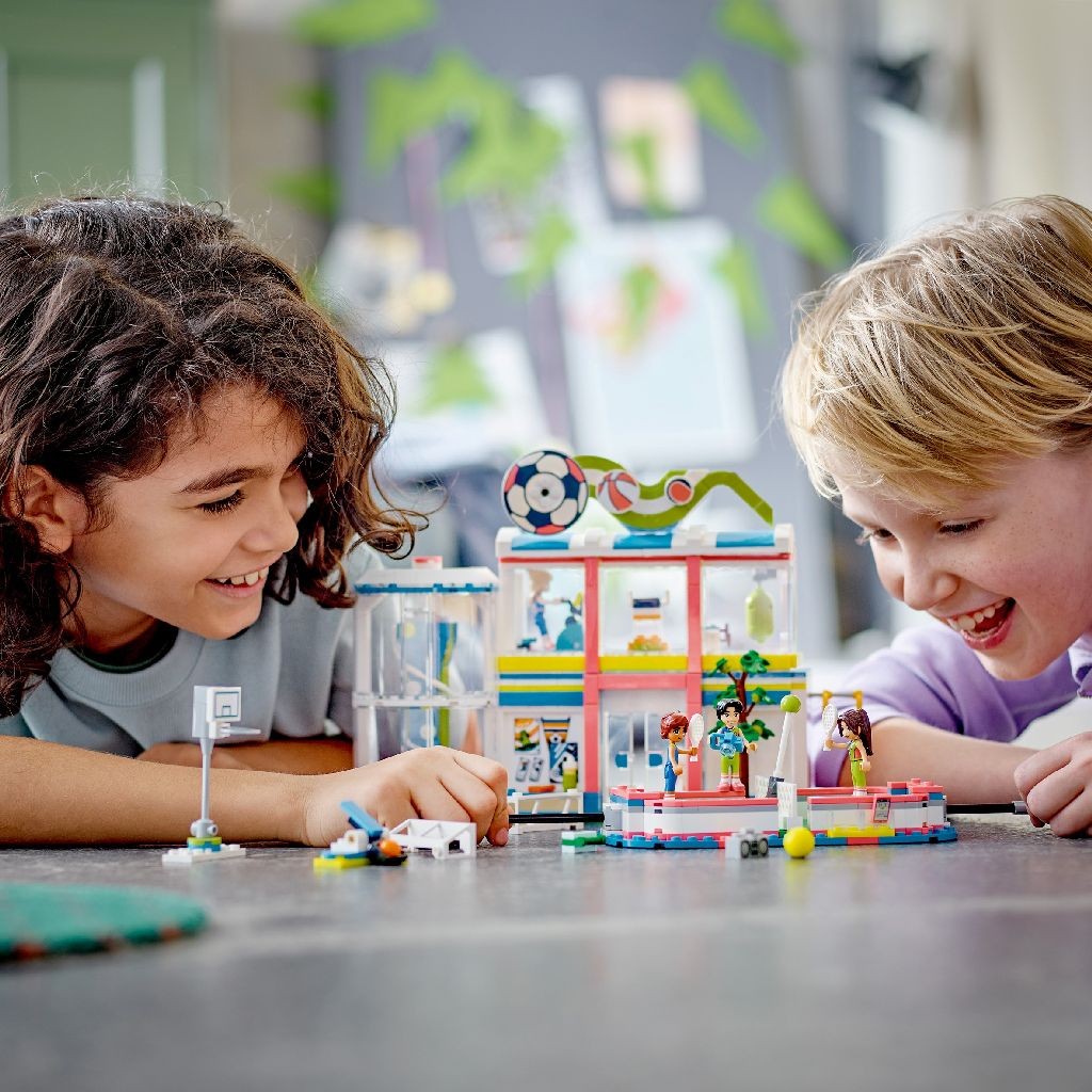 LEGO FRIENDS CENTRU SPORTIV 41744