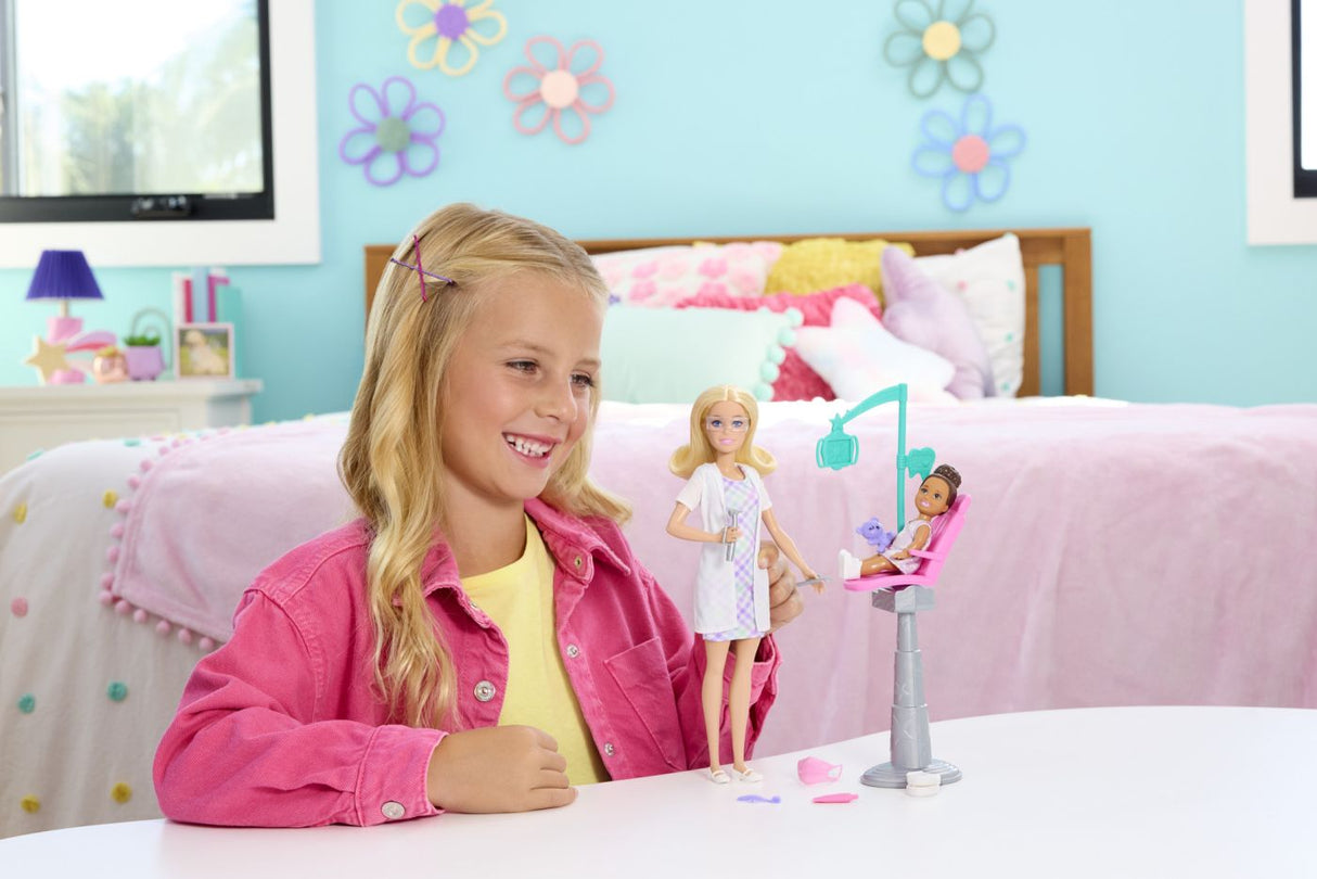 BARBIE SET DE JOACA PAPUSA BARBIE BLONDA FACE CARIERA DENTIST