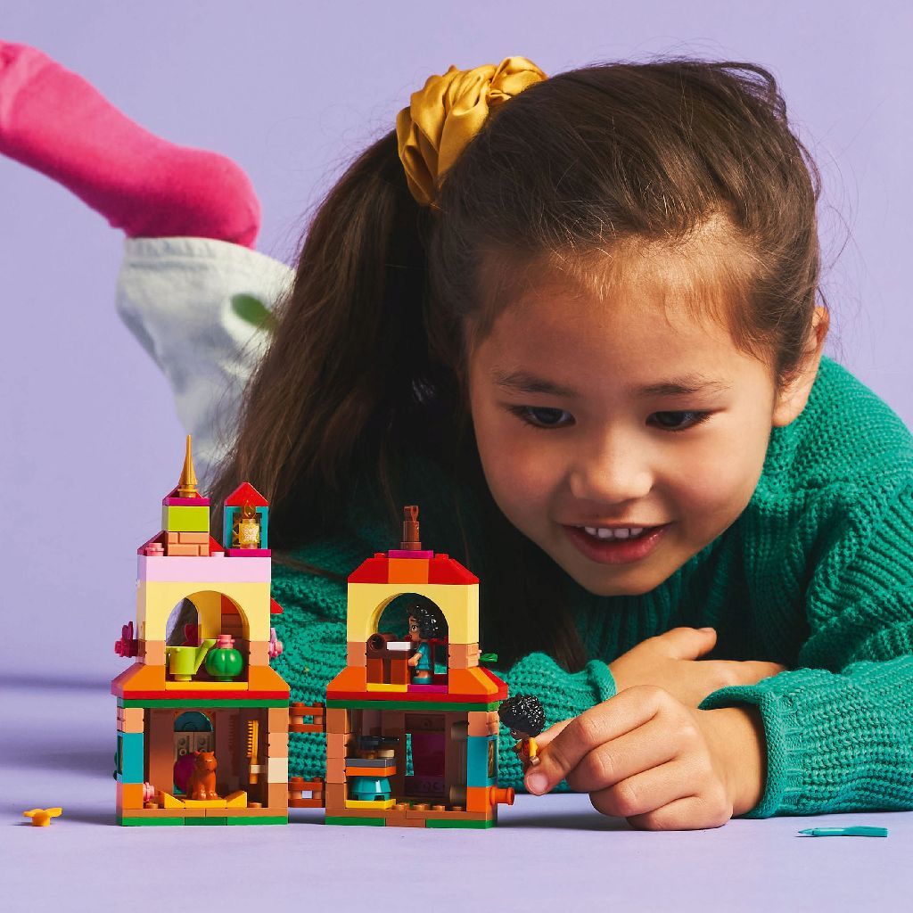 LEGO DISNEY MINICASA DIN ENCANTO 43261