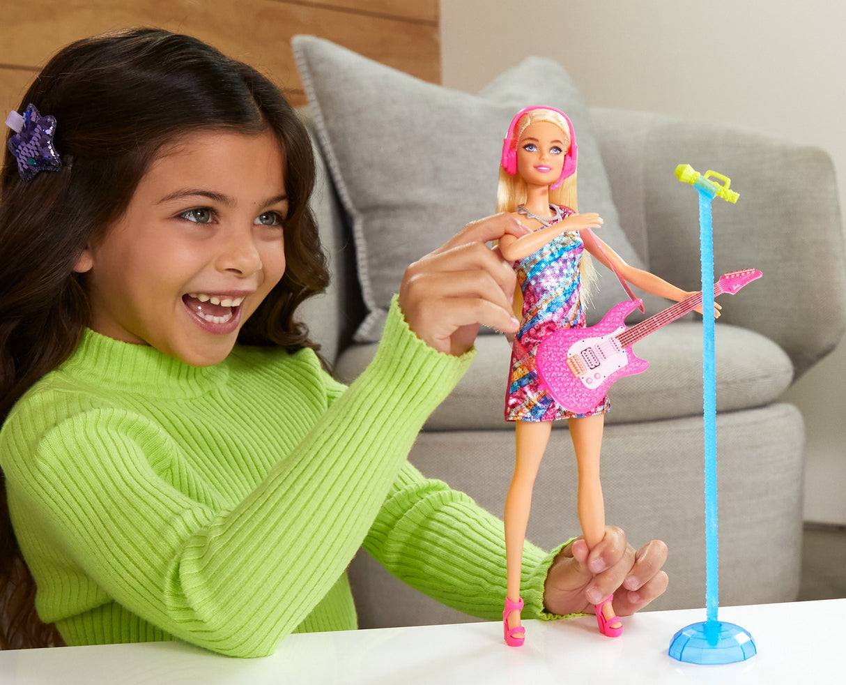 BARBIE PAPUSA BARBIE VEDETA MALIBU