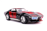 MASINUTA DIN METAL HARLEY QUINN 1969 CHEVY CORVETTE SCARA 1:24