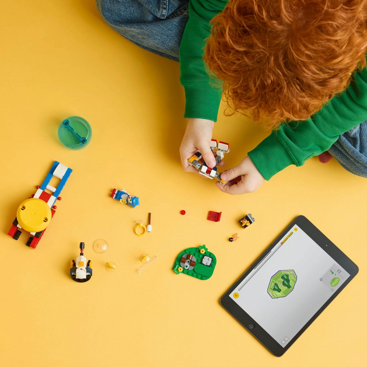 LEGO SONIC ÎNFRUNTARE LA FOCUL DE TABARA AL LUI SONIC 77001