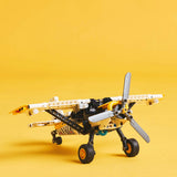 LEGO TECHNIC AVION PENTRU ZONE GREU ACCESIBILE 42198