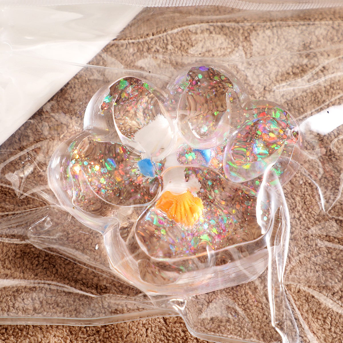 Jucarie Antistres Squishy, Vivimall, cu Revenire Lenta, Squeeze Pinch Family, Model Cat Paw, 6.5 x 7 cm, din Tpr, 4-6 Ani, Model 6 Ocean, Transparent - vivimall.ro