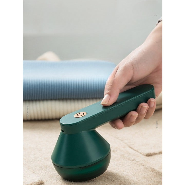 Aparat Pentru Curatat Scame, Par Si Praf, Vivimall, Pentru Diferite Tipuri De Material, Cu Lame Din Otel Inoxidabil, Incarcare Prin USB Type-C, Cu Perie De Curatare si Cablu USB Incluse, Verde, 135 x 75 mm - vivimall.ro