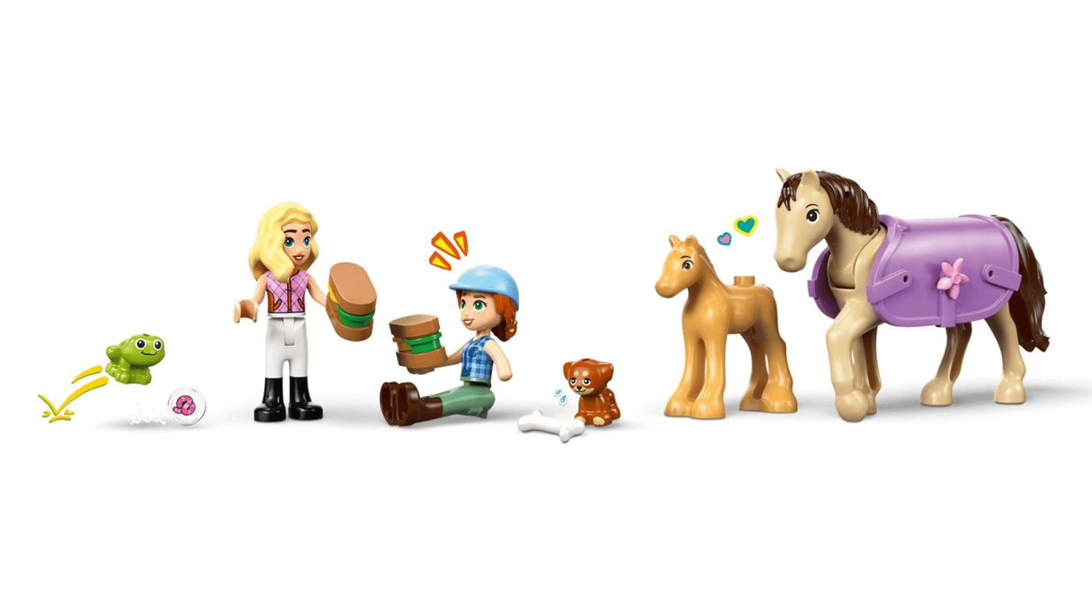 LEGO FRIENDS REMORCA PENTRU CAL SI MANZ 42695