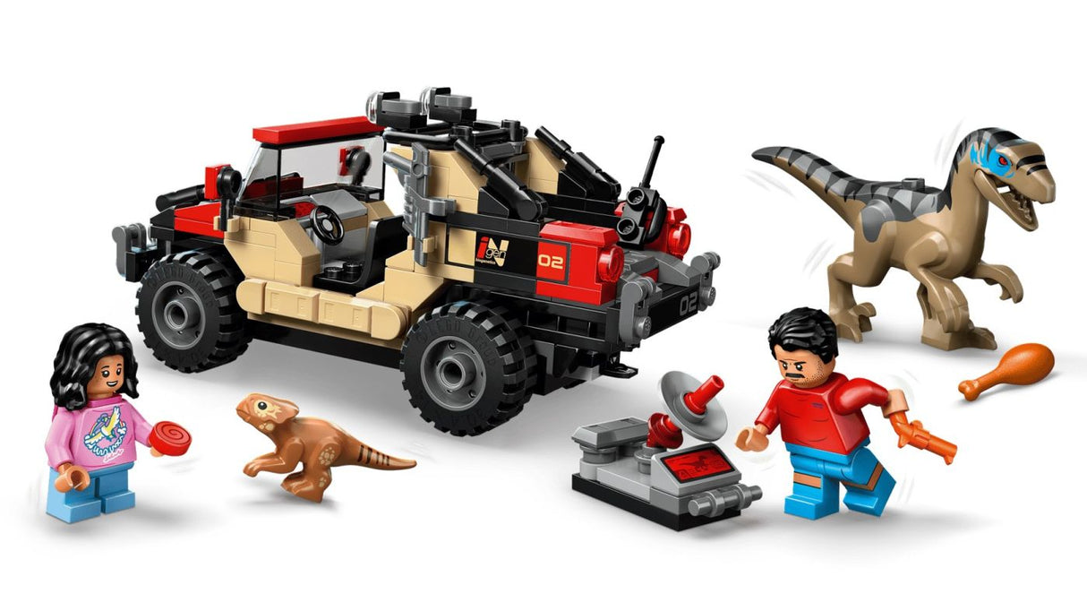 LEGO JURASSIC WORLD RENASTEREA EVADARE OFF-ROAD DIN CALEA UNUI VELOCIRAPTOR 76972