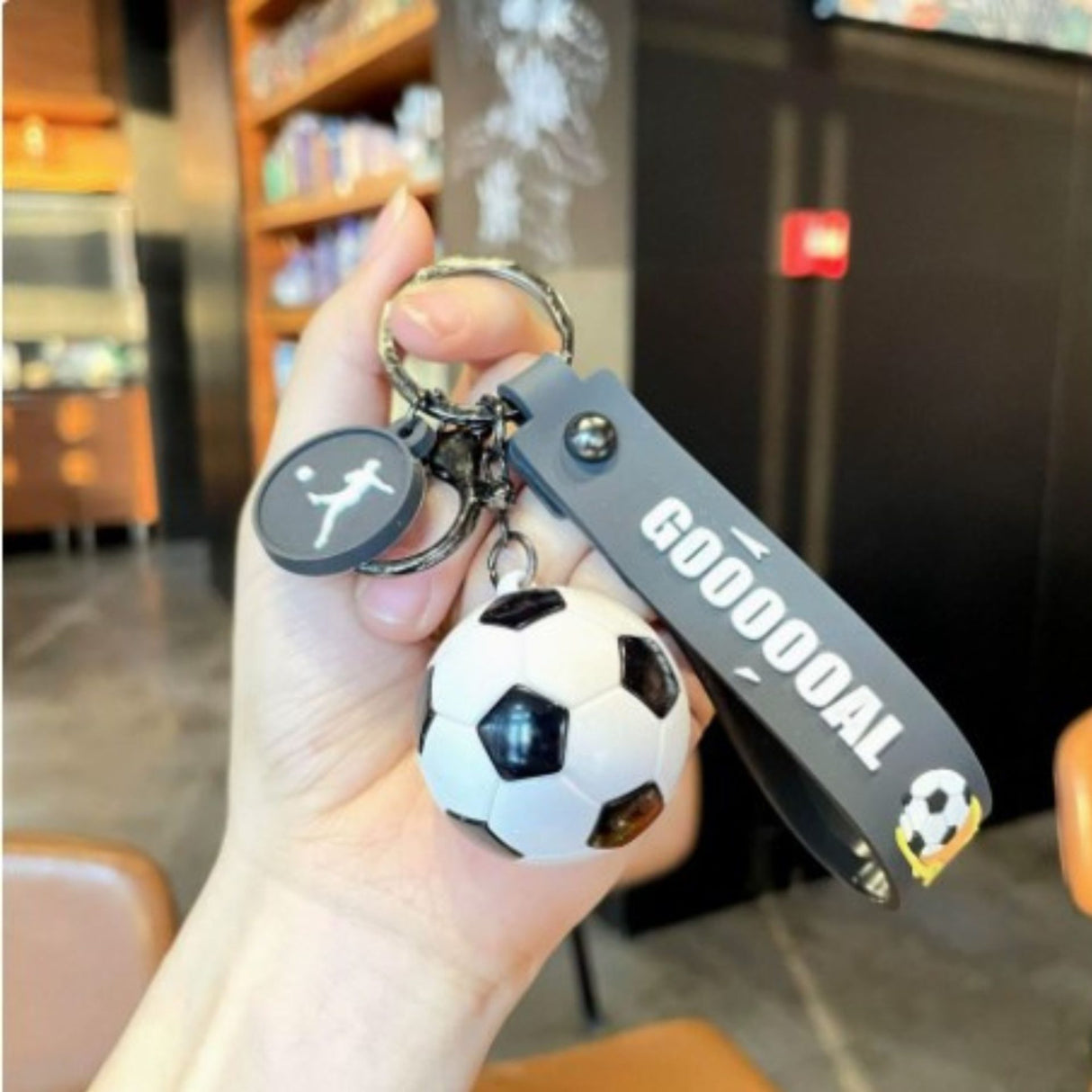 Breloc Chei, Flippy, Model Minge de Fotbal, Cupa Mondiala, Accesoriu Pentru Chei si Rucsac, Material Acril, 50 g, Alb/Negru - vivimall.ro
