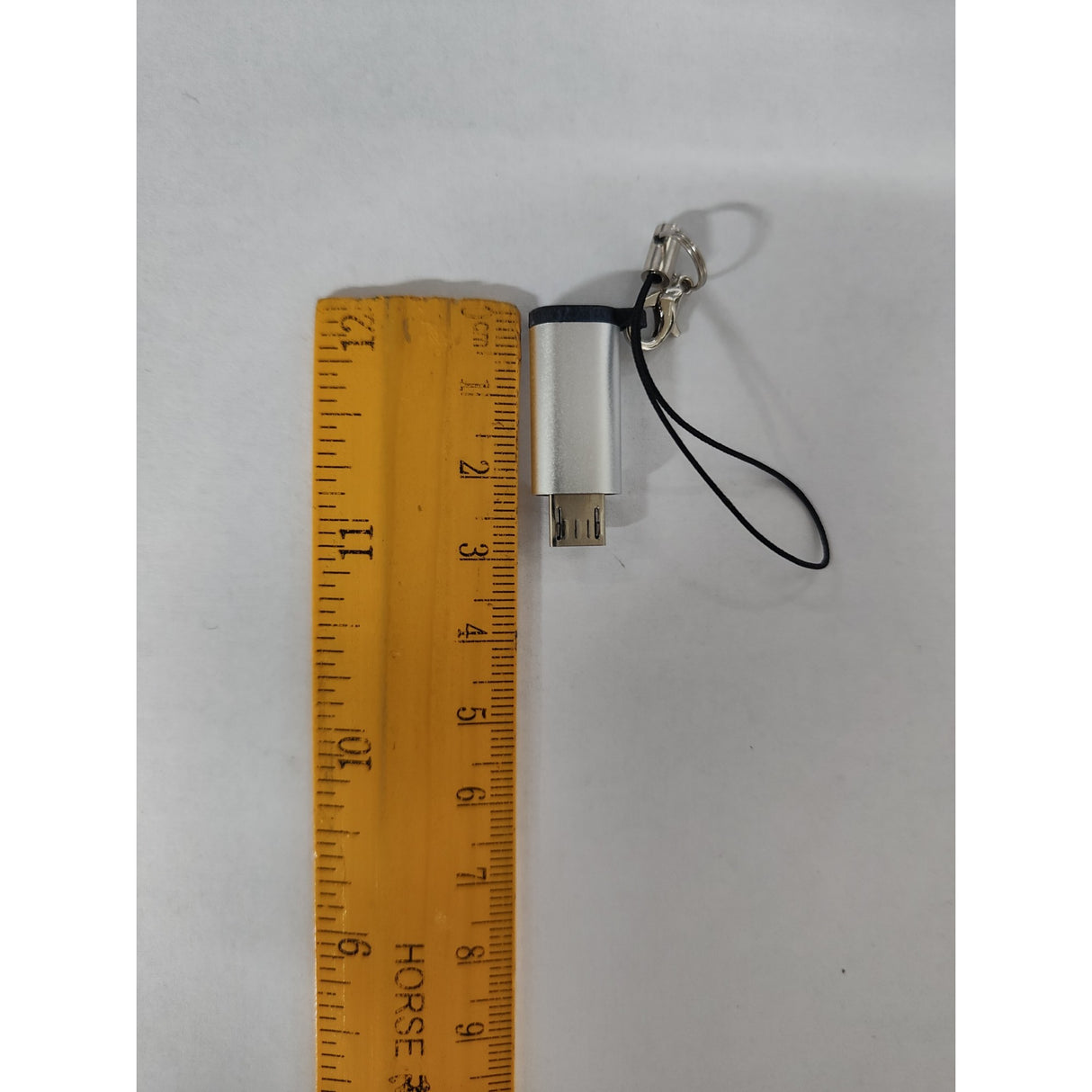 Adaptor Type C (mama) to Lightning (tata) cu Agatatoare Breloc inclusa, Argintiu - vivimall.ro