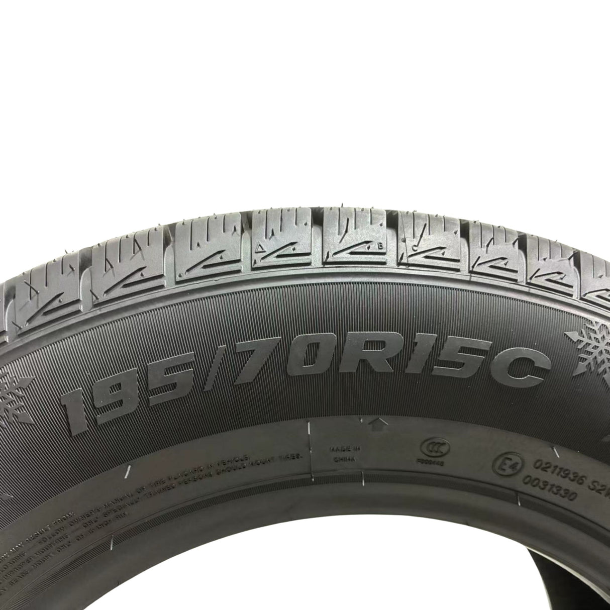 Anvelopa All Season LANVIGATOR WINTERGRIP VAN 195/70/R15 104/102 R, Aderenta Sporita pe Zapada si Umed, Confort si Durabilitate - vivimall.ro