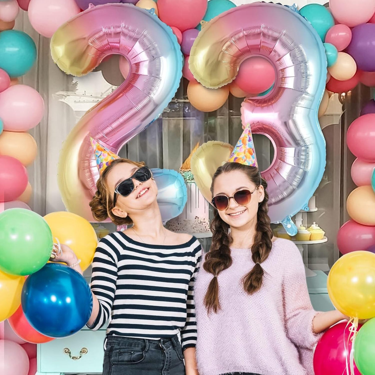 Balon din Folie Metalizata Vivimall, Figurina Cifra Gradient, Tema Aniversare 40 cm, Ambalaj Individual, Pai inclus, Umflare cu Aer sau Heliu, Multicolor, Cifra 3 - vivimall.ro