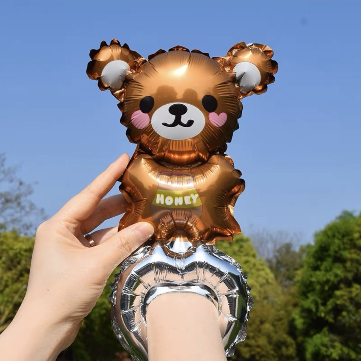 Balon din Folie Metalizata, Vivimall, Figurine Animalute, Tip Bratara, Model Ursulet, Ambalaj Individual, Pai Inclus, Umflare cu Aer sau Heliu, Maro - vivimall.ro