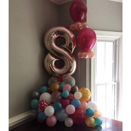 Balon din Folie Metalizata Vivimall, Figurina Cifra, Tema Aniversare 40 cm, Ambalaj Individual, Pai inclus, Umflare cu Aer sau Heliu, Rose Gold, Cifra 8 - vivimall.ro