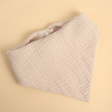 Baveta Triunghiulara, Vivimall, din Bumbac, pentru Copii 0-12 Luni, 33x32 cm, Rezistenta la Apa, Crem - vivimall.ro