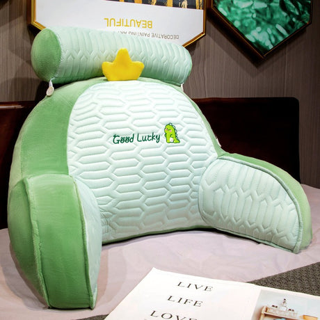 Perna Multifunctionala, Flippy, Spatar pentru Pat, Protectie Lombara, Marime Medie, 60 x 40 cm, din Latex, Model Dinozaur, Verde - vivimall.ro