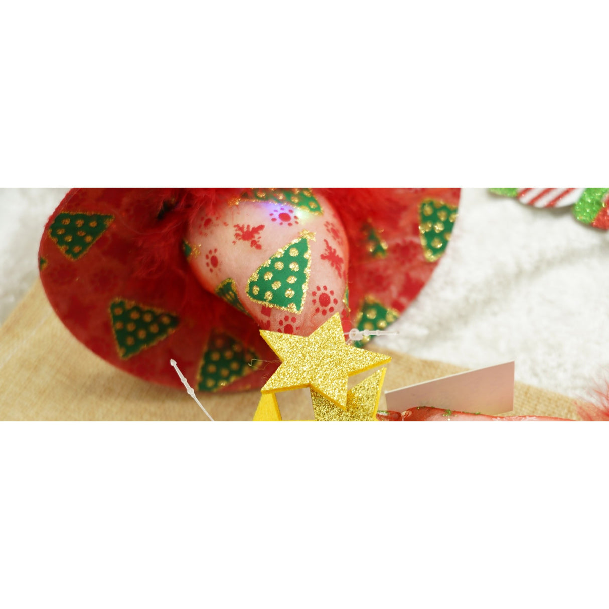 Bentita/cerc tip palarie de Craciun, culoare rosie cu led, marime standard, Flippy - vivimall.ro