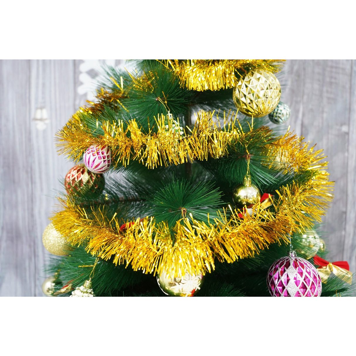 Beteala Craciun, Flippy, auriu, marimea: 2 m x 7 cm material:folie PVC, interior/exterior - vivimall.ro