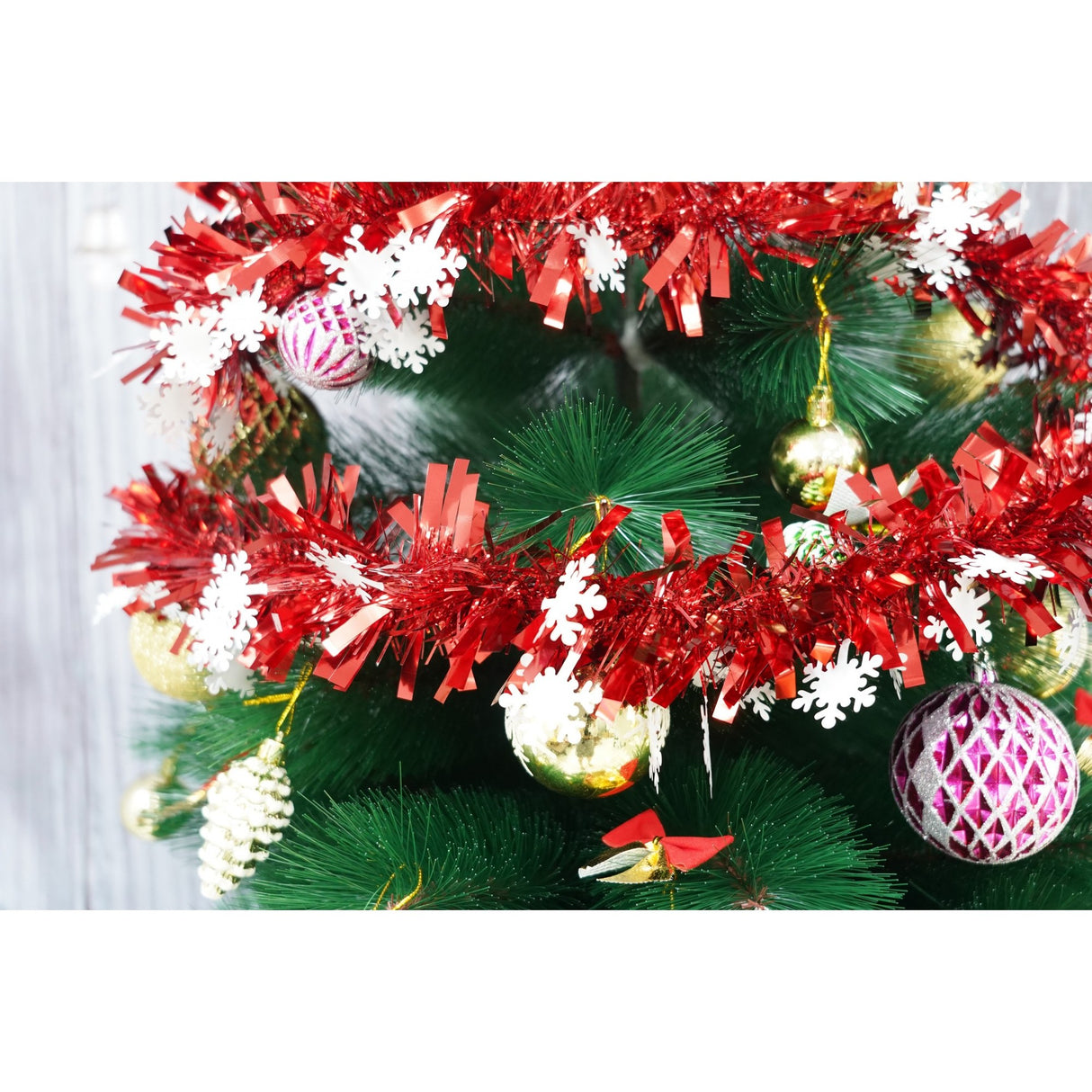 Beteala Craciun, Flippy, roșu, marimea:  2 m x 9 cm x 9 cm material:folie PVC, interior/exterior - vivimall.ro